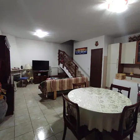 House Apartment *